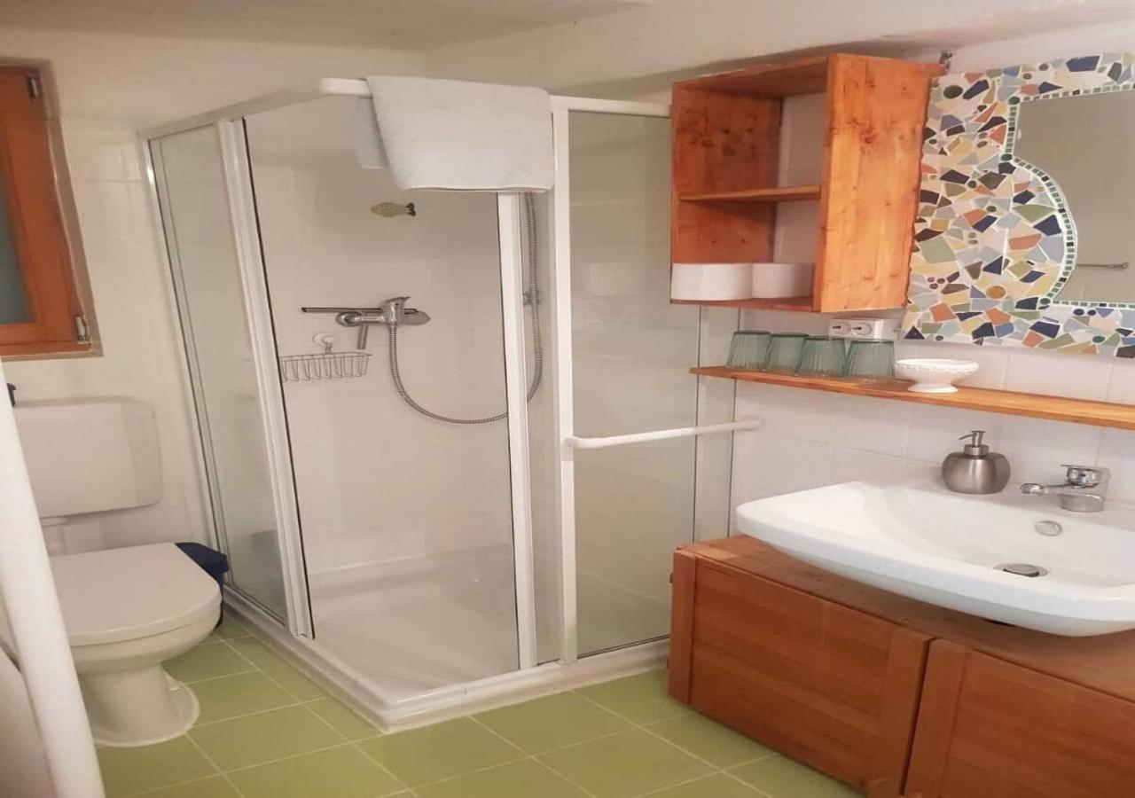 Aeltestes Haus In Quentel - Ferienwohnung 1 Mit Kleinem Garten Lichtenau Екстериор снимка